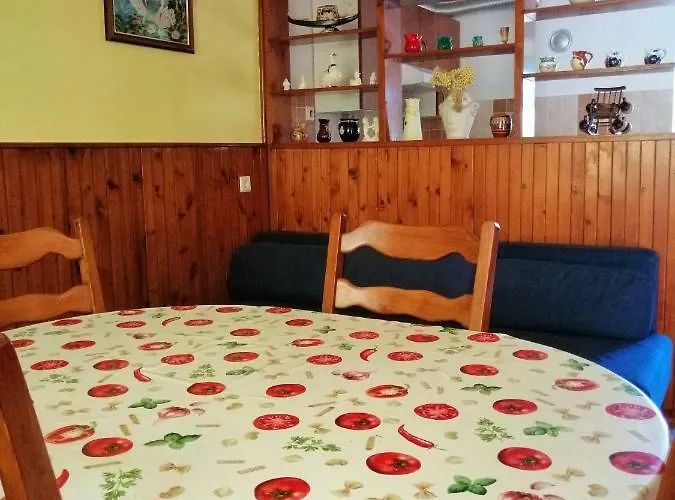 Lägenhet Luce Kornić