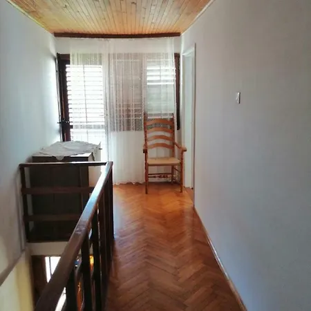 Apartment Luce